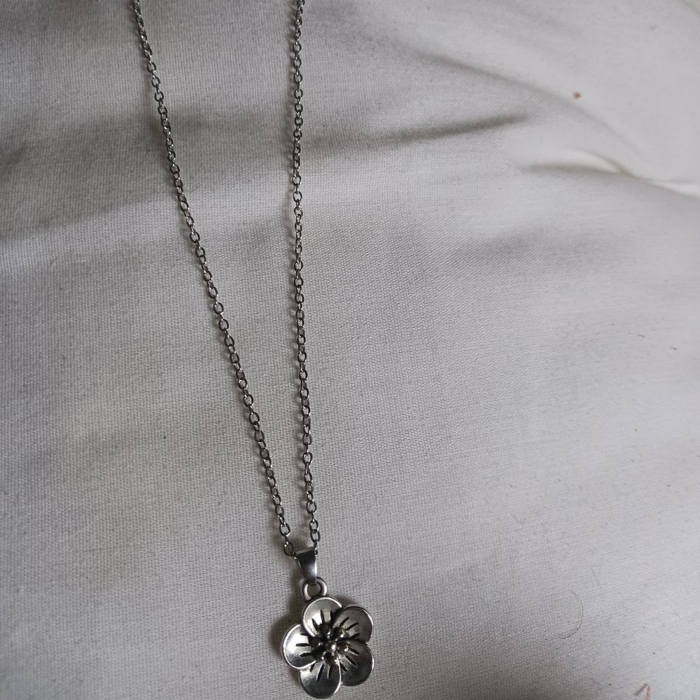 Flower Small Silver Color Solid On Silver Color C… - image 1